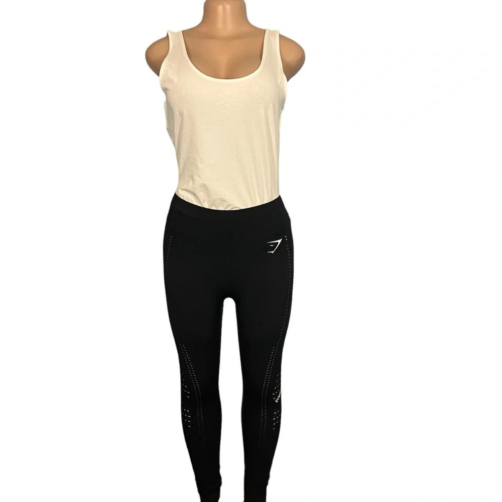 3/$30 ☀️ Gymshark Compression Perforation Training Functional Leggings Black